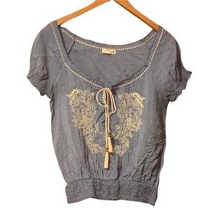 Mine Blouson Top Size Medium Dusty Blue with White Embroidery Tie Front